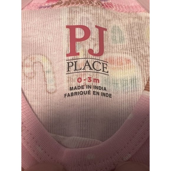 The Childrens Place Girls 2 Piece Pajamas Pink Gingerbread Christmas 3-6 mo. - Picture 5 of 11